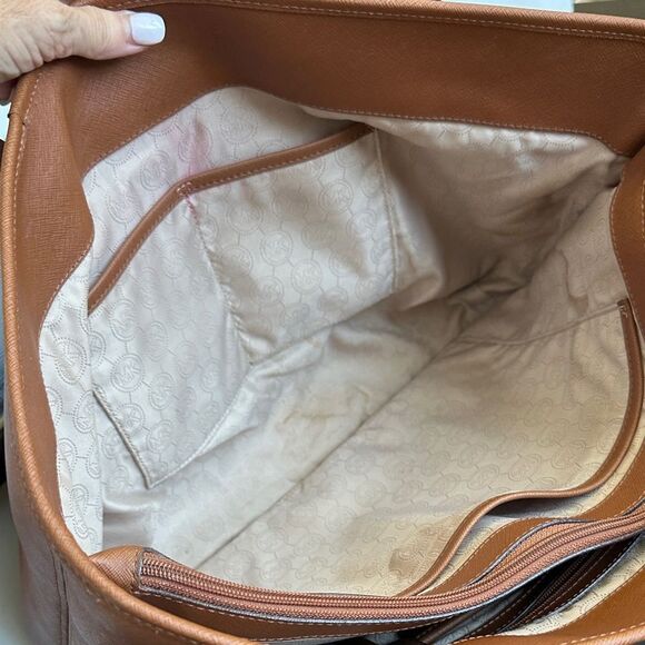 Michael Kors Genuine Leather Jet Set Tote Shoulder Bag Brown - Picture 14 of 15